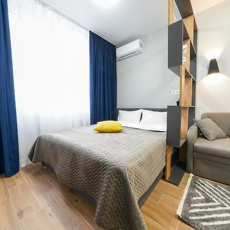 Myfreedom Апартаменти Метро Почайна Kiev Exteriör bild